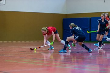 Bild 186 - B-Juniorinnen Bahrenfeld